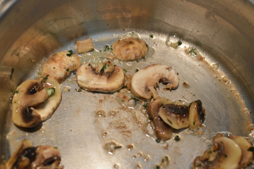 Pesto Pasta with Mushrooms