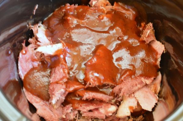 Pulled Pork and BBQ Sauce