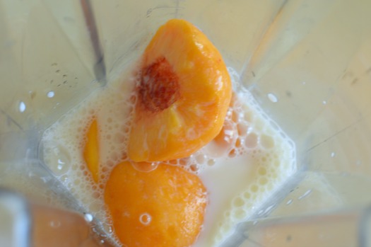 Fresh Peaches and Cream Drink