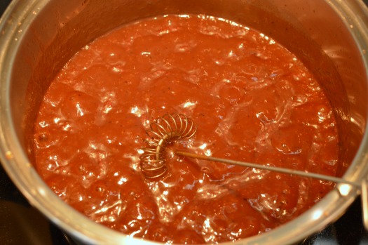 Homemade Sweet and Spicy BBQ Sauce