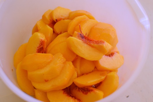 Peach Cobbler with Fresh Peaches
