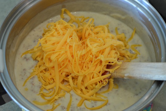 Cheddar white gravy