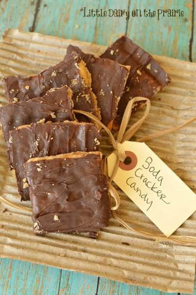 pieces of candy made with saltine crackers and chocolate chips