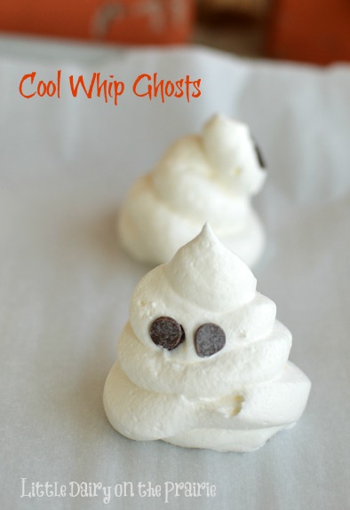 Cute ghosts are an easy addition to any Halloween treat!  Little Dairy on the Prairie