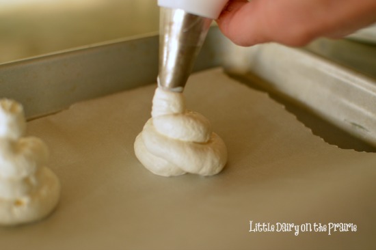 How to make Cool Whip Ghosts!  Little Dairy on the Prairie