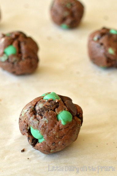 Chocolate Mint Chip Cookies. Since they begin with a cake mix they are super fast to throw together. They may be my new favorite cookie!