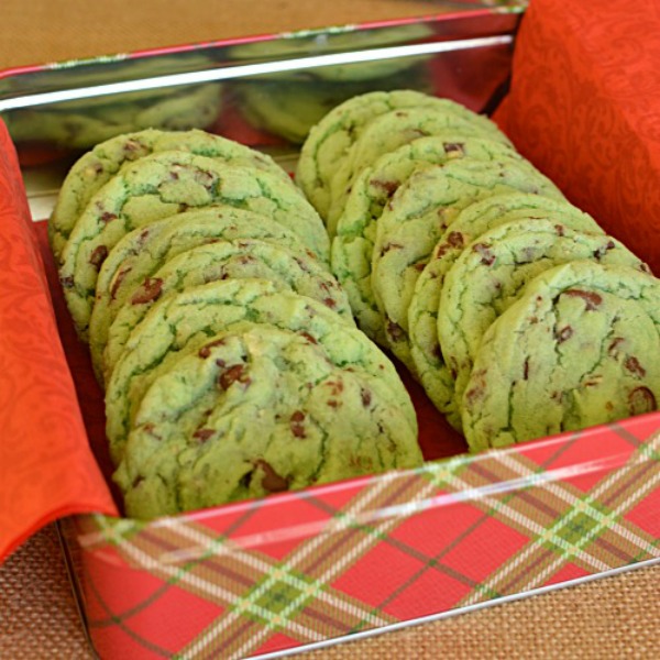 Melt in your mouth Mint Chip Sugar Cookies!!!