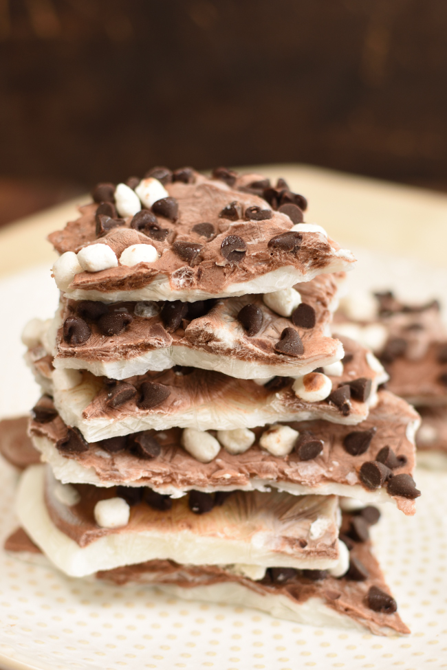 S'mores Greek Yogurt Bark Healthy Breakfast