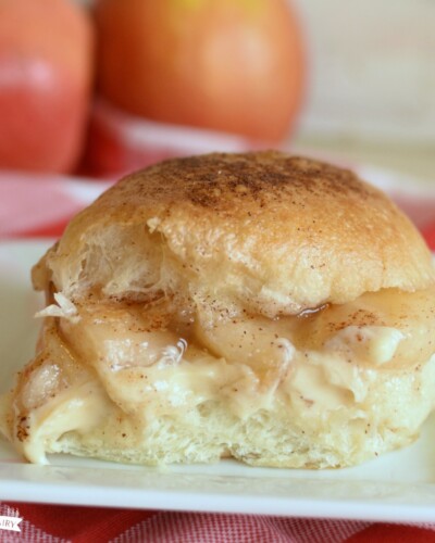 Caramel Apple Cheesecake Sliders - featured image