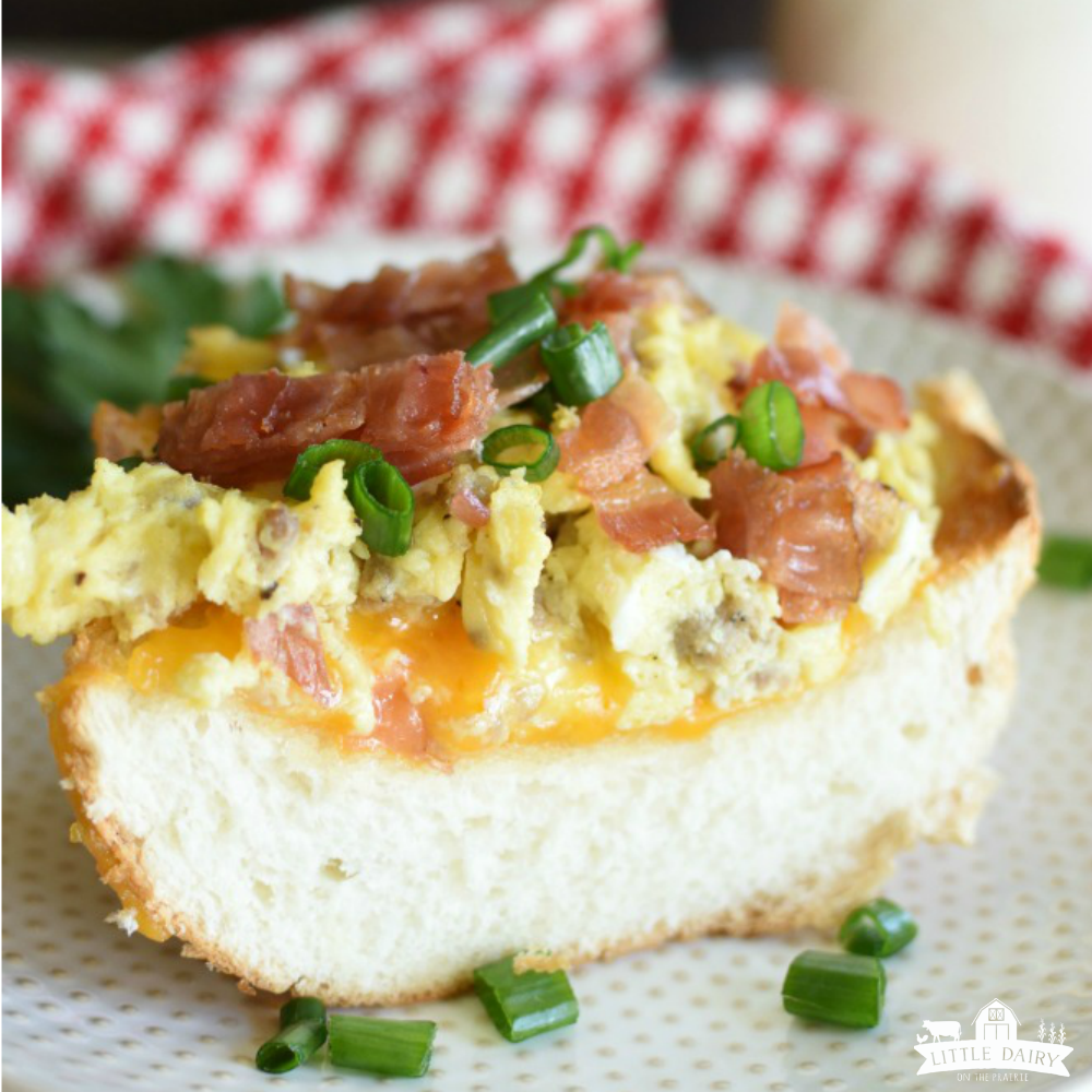 French Bread Breakfast Pizza -Featured image