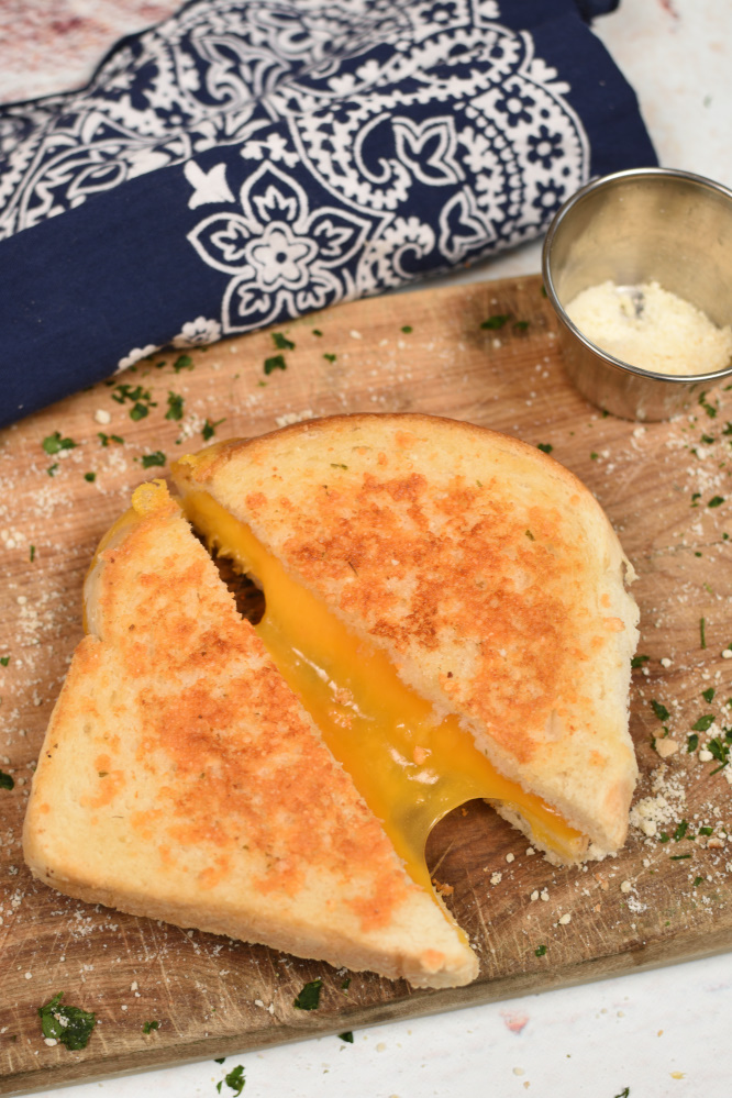 Parmesan Crusted Grilled Cheese Sandwich- you know you want it