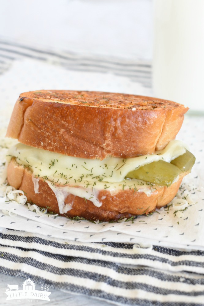 Dill Pickle Grilled Cheese Sandwich - an easy lunch
