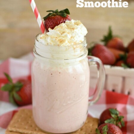 Easy Strawberry Cheesecake Smoothies make a nutritious breakfast or on the go snack! Add ingredients to a blender and that's all there is to it! #Ad #UndeniablyDairy #CollectiveBias #smoothie #strawberries #dessert #onthegobreakfast #strawberries
