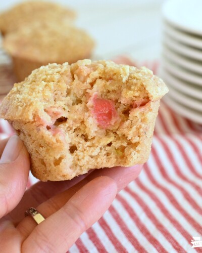 Rhubarb Cinnamon Streusel Muffins - featured image